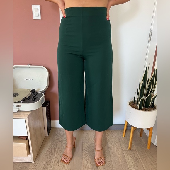 Naked Wardrobe, elegant cropped trousers - Picture 3 of 5